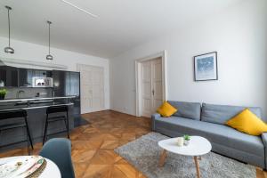 Exclusive apartment near Kafkas head