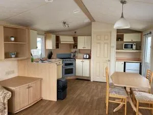 MV194 Golden Palm Resort - Helsey