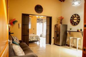 Lindo apartamento con terraza en Bello Ant - アパートメント, ベヨ