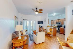 Mermaid Cove - Regal Palms Resort