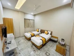 Hotel Asopalav - Bākor