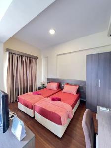 Homestay B-Lagoon Ayer Keroh Melaka by AlliEyka