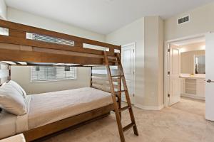 Triple Header Storey Lake by Shine Villas apts
