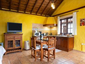 Casa el Mirlo: Paraíso rural con piscina y hermosos jardines en Icod de los Vinos, Tenerife - ES-279-20