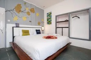 Urbanview Hotel Ananda Syariah by RedDoorz - Bukittinggi