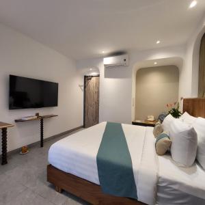 Biệt Thự Có Hồ Bơi Riêng (Villa with Private Pool)