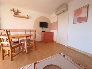 Appartements Belle vue sur port Gruissan et Tour Barberousse : photos des chambres