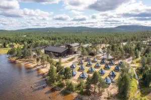 Wilderness Hotel Inari & Igloos - 伊纳利