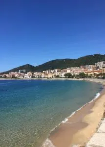 Résidence City Suites Ajaccio - 萨戈内