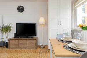 Studio Warsaw Downtown by Renters