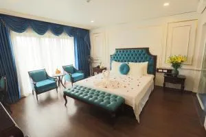 Royal Văn Phú Hotel - Dai Mo