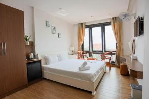 SeaColor Beachstay Danang Hotel by Haviland