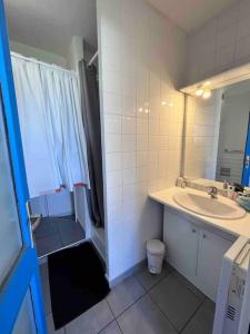 Charmant appartement en Village Club avec piscine