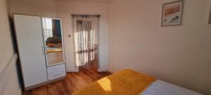 Modern and spacious Swansea centre apartment