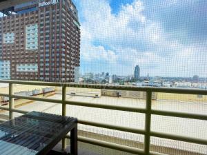 View Talay 6 by Pat 42