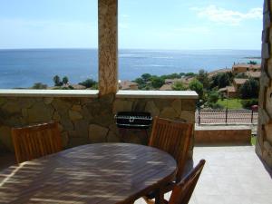 Two-Bedroom Apartment with Sea View