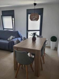 Roses Casc Antic S L Sabater 1