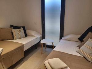 Roses Casc Antic SL Sabater 1