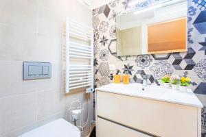 Appartements LE WELCOME 2 AP4354 by Riviera Holiday Homes : photos des chambres