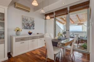 LCT Light House Apartment