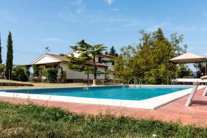 Apartamento con balcón