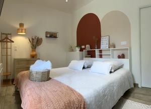 B&B / Chambres d'hotes La Cour d'Hortense : photos des chambres