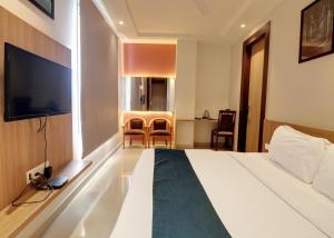 Hotel Mystic Inn