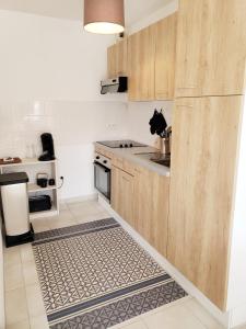 "LEscapade Marine" charmant appartement, au cœur de la station balnéaire de Beg-Meil avec commerces et plages à pied!