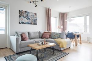 Rauhallinen kolmio omalla saunalla Tampereen keskustassa