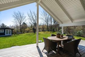 Holiday Home Within Walking Distance To The Water