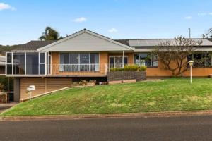 Home Offers Stunning views