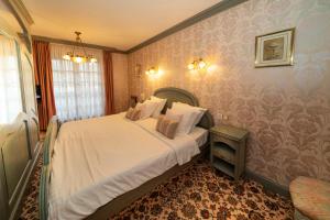 Hotels Hotel Munsch, Colmar Nord - Haut-Koenigsbourg : Suite Junior