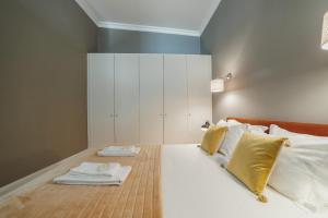 Downtown Excellence Apartment by Vacationy