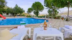 La Guitarra Andaluza Loja by Ruralidays - Los Arenales