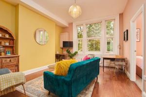 Lovely Chique Newcastle Abode - Sleeps 4 - First floor