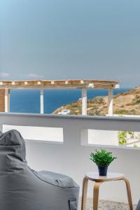 Cactus Guesthouse, Κίνι Συρος