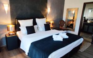 B&B / Chambres d'hotes Maison Prestige Saint Tropez by Roberto Geissini : photos des chambres