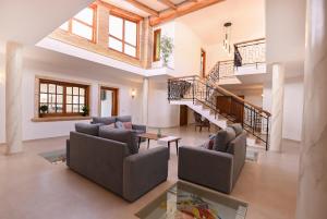 Villa Perles - Grupo Antonio Perles