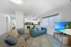 Newly Renovated Unit in Southport Gold Coast