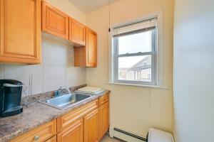Revere Vacation Rental Near MBTA about 7 Mi to Boston!