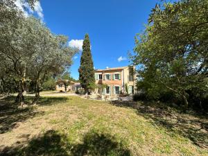 Villas MAGNIFIQUE VILLA*PISCINE PLAGE*JACUZZI*3KM D'AIX*BABYFOOT*PETANQUE : photos des chambres