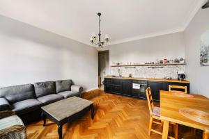 Designer flat in the heart of Old Town