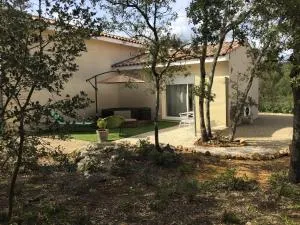 Au Petit Bueix - Sillans-la Cascade