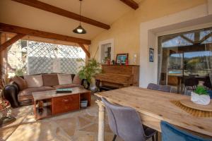 Villas Villa Catalpa avec piscine : photos des chambres