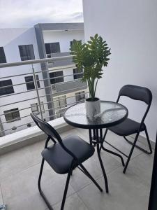 93 on new unique and classy