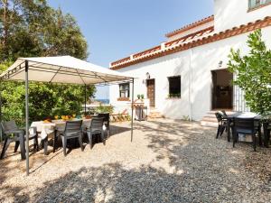 BEAUTIFUL HOUSE in TOSSA