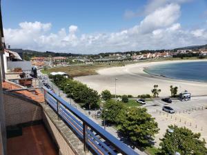 ÁTICO SANXENXO CON TERRAZAS Y VISTAS AL MAR