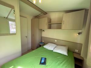 Campings Les mobil homes de Naka , camping le NOVELA : photos des chambres