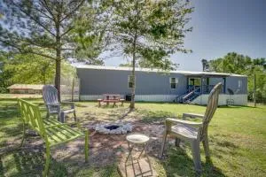 Rural Mississippi Vacation Rental about 12 Mi to Lake! - Magee