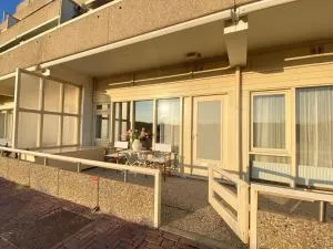 Amstel BeachHouse Egmond aan Zee, 50m from the beach! - 艾默伊登